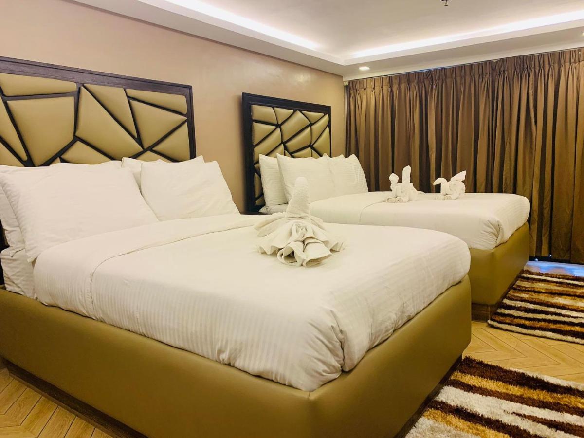 Treasure Island Hotel With Mini Water Adventure Masbate City Екстер'єр фото