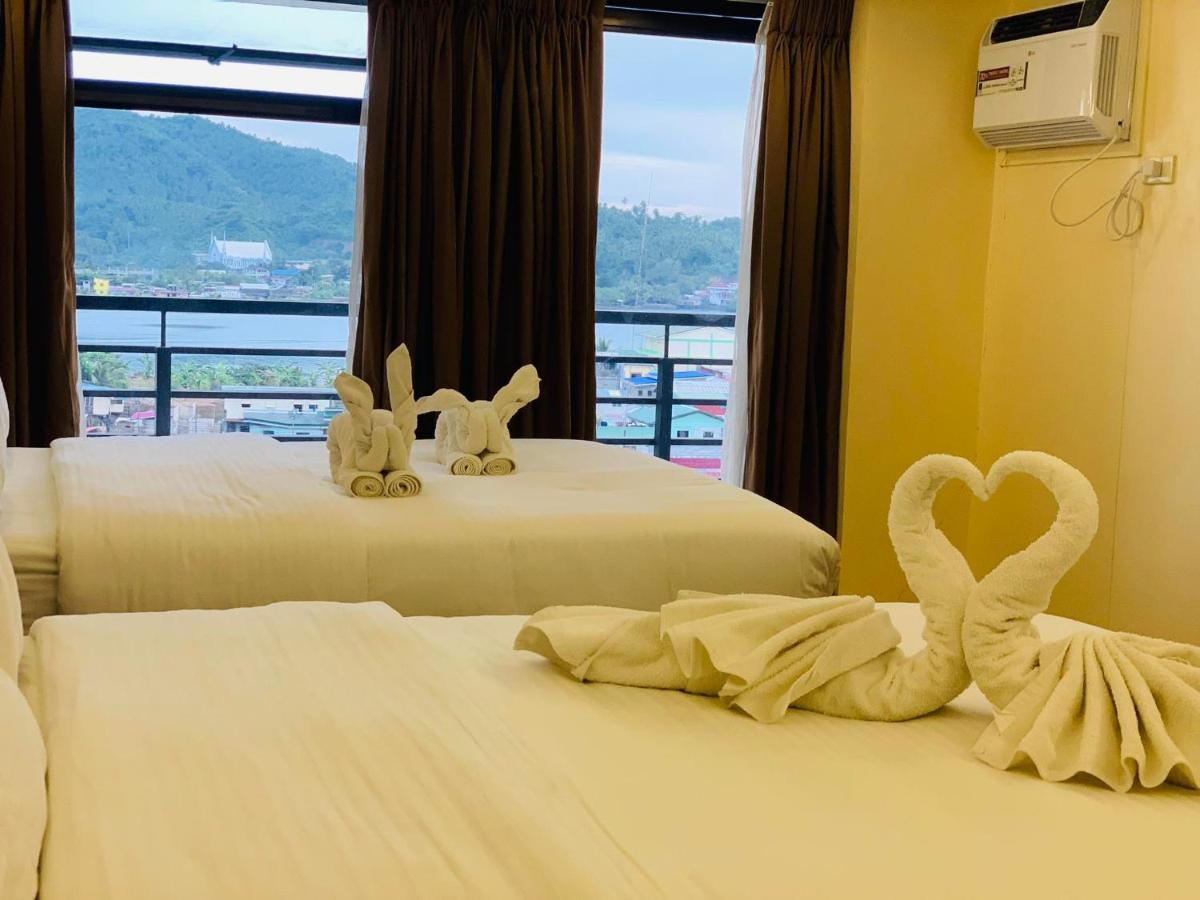Treasure Island Hotel With Mini Water Adventure Masbate City Екстер'єр фото